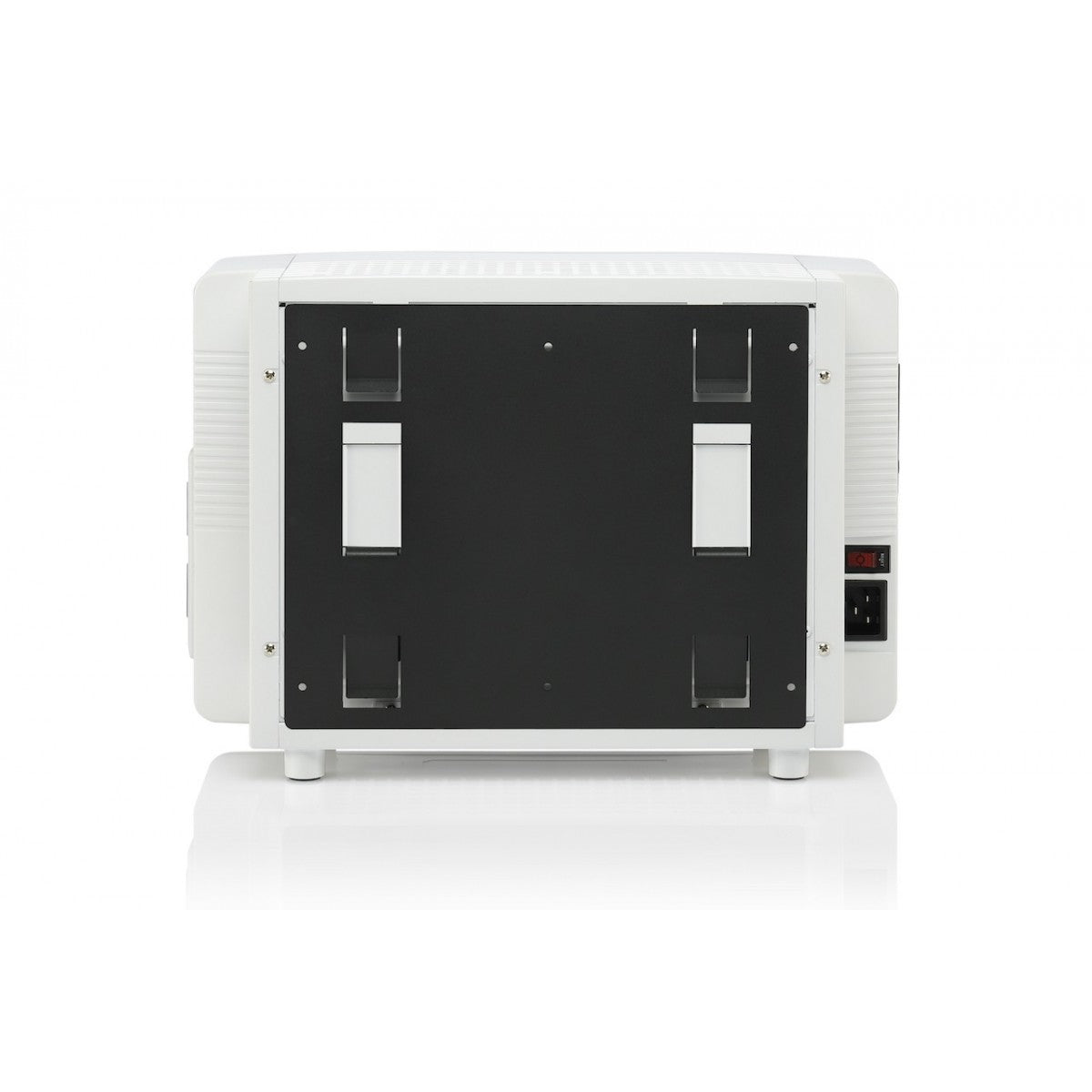 X-15 | 1800W/15A | Step-Down Voltage & Frequency Converter – 220V/50Hz to 120V/60Hz